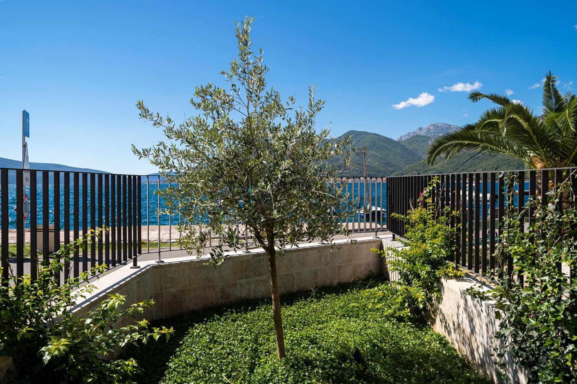Villa Lastva Тиват Экстерьер фото